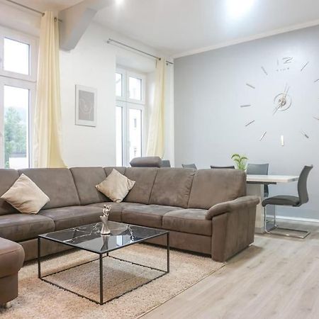 Apartment In Wuppertal - Charmante 3-Zimmer-Oase Mit Kamin Und Badewanne Exteriör bild