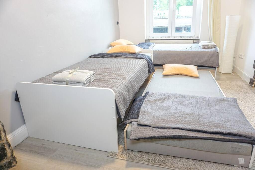 Apartment In Wuppertal - Charmante 3-Zimmer-Oase Mit Kamin Und Badewanne Exteriör bild