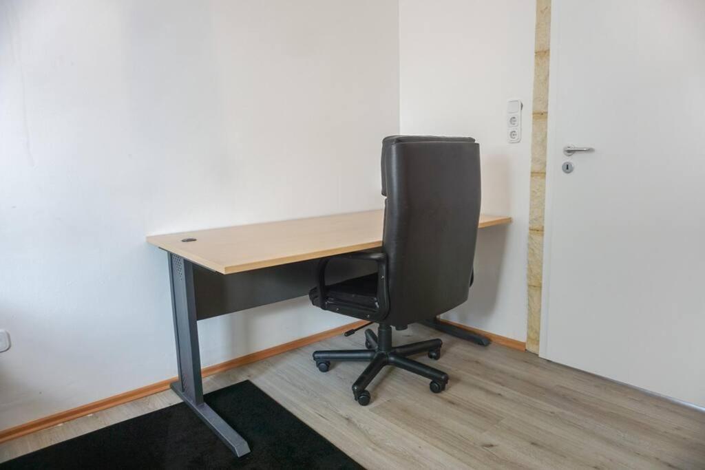 Apartment In Wuppertal - Charmante 3-Zimmer-Oase Mit Kamin Und Badewanne Exteriör bild
